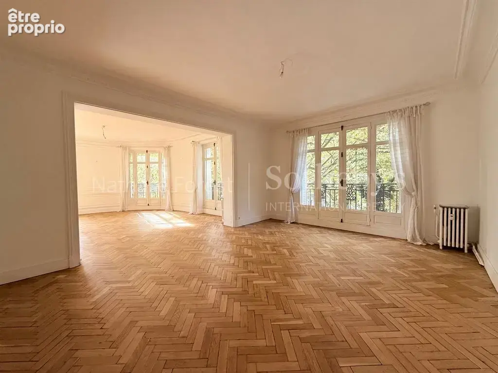 Appartement Secteur Beaux Arts 7 pièces - photo 2