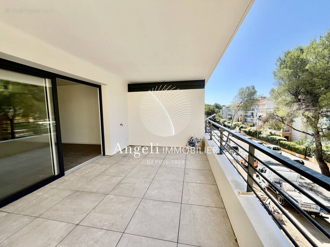 Appartement à FREJUS