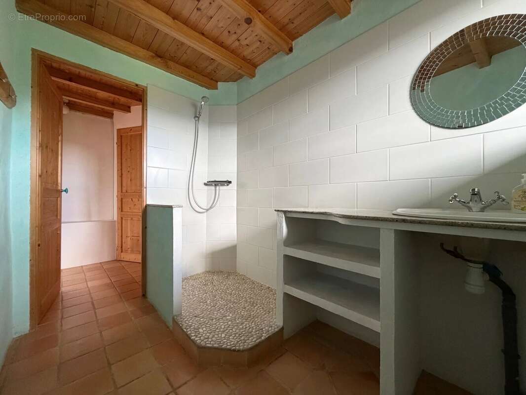 Maison à NONIERES
