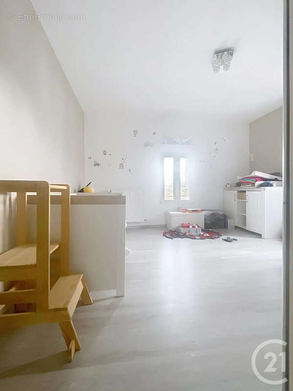 Maison à THAON-LES-VOSGES