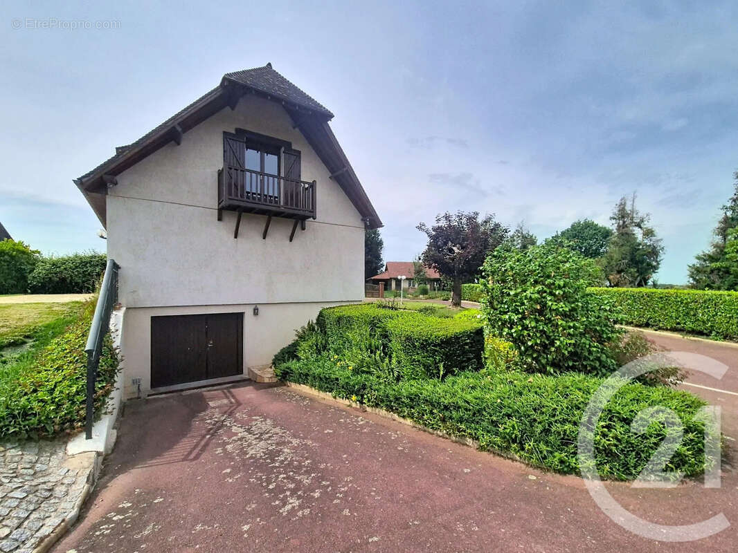 Maison à BEUZEVILLE