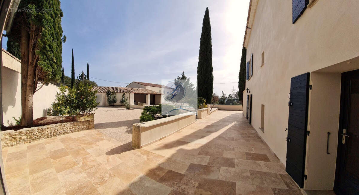 Maison à BEDOIN