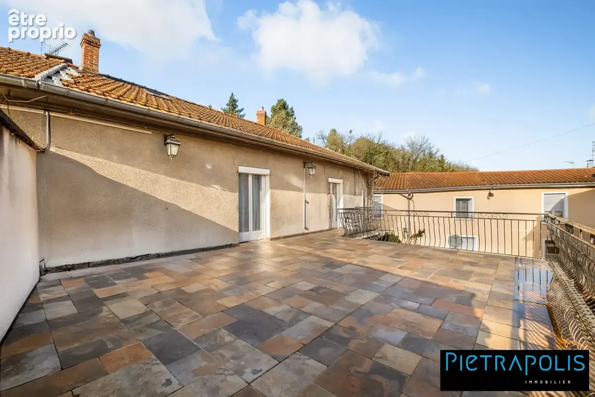 Appartement 128 m² à Oullins  - photo 5