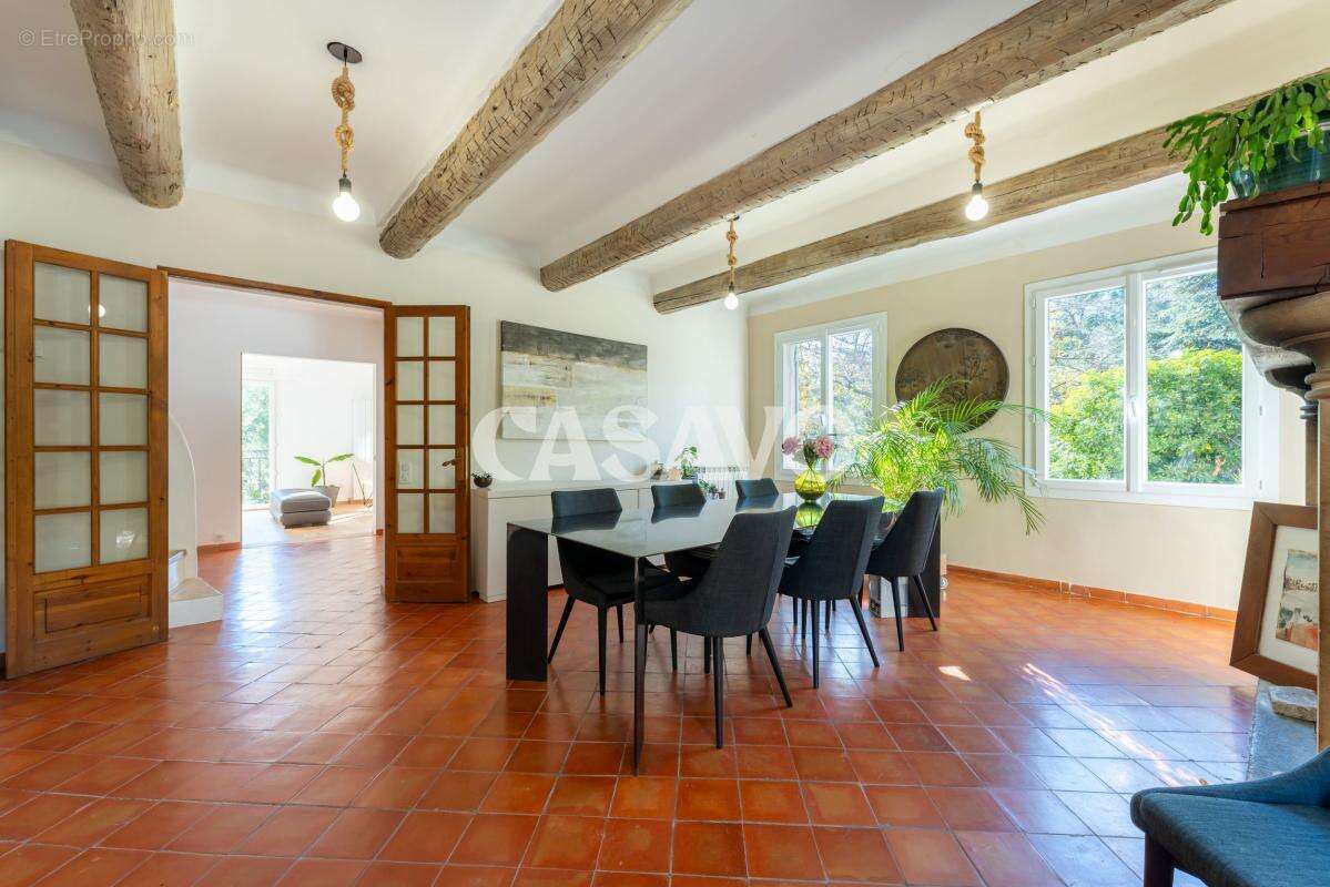 Maison à AIX-EN-PROVENCE