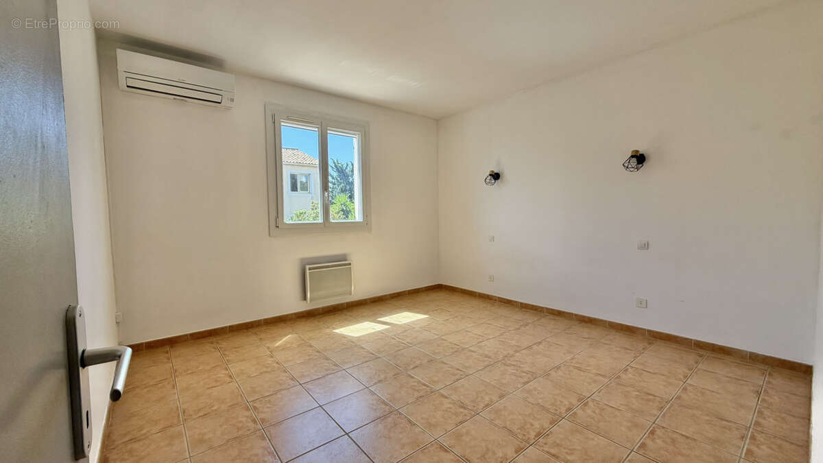 Maison 4 pièces   100 m2   3 chambres   Garage - photo 8
