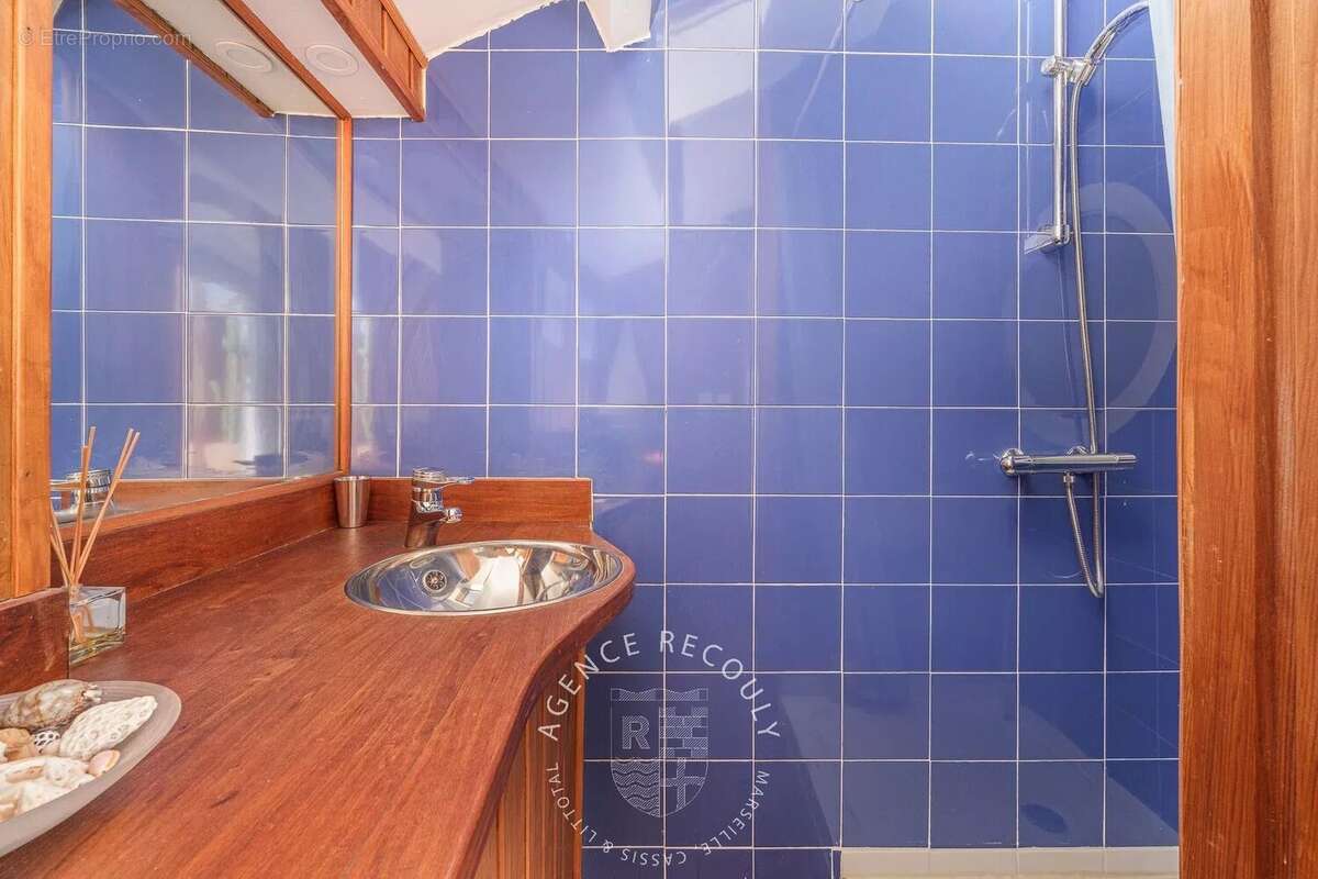 Appartement à MARSEILLE-8E