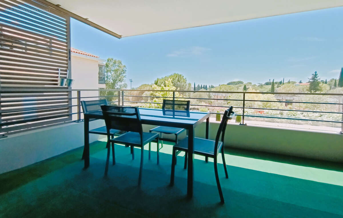 FRÉJUS, Quartier Galliéni - 2P avec grande loggia et double garage - photo 3