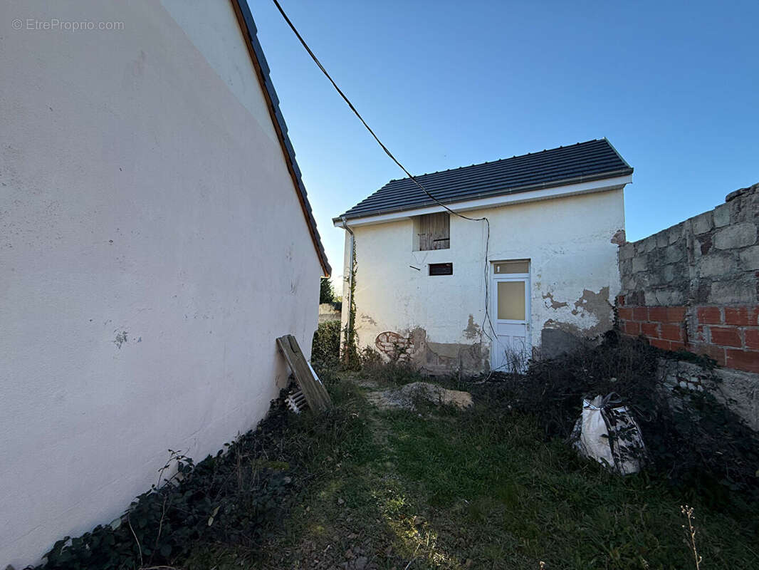 Maison à COMMENTRY