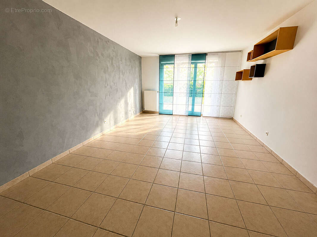 Appartement à MIONS
