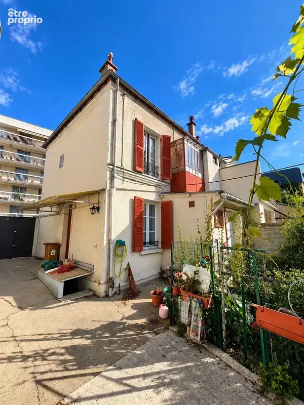 Maison à MONTREUIL
