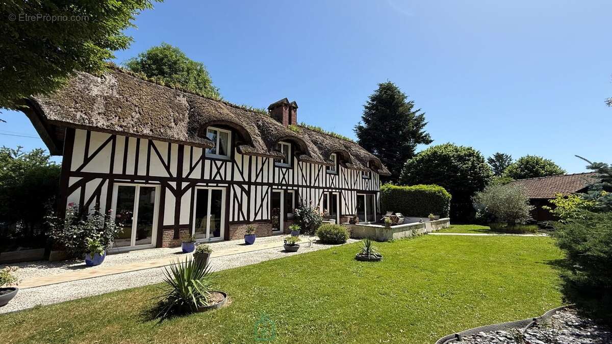 Belle propriété avec charmante maison normande à la campagne - photo 2