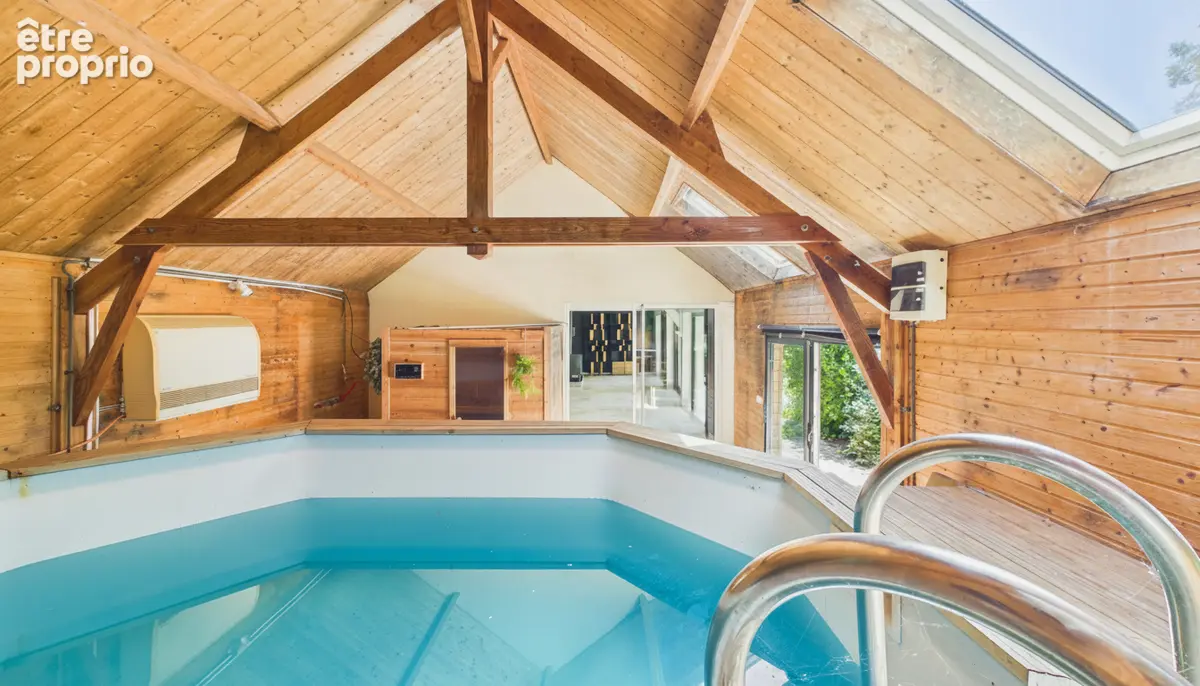 VILLA T5 + terrain 6365 m² + piscine int et ext - photo 5