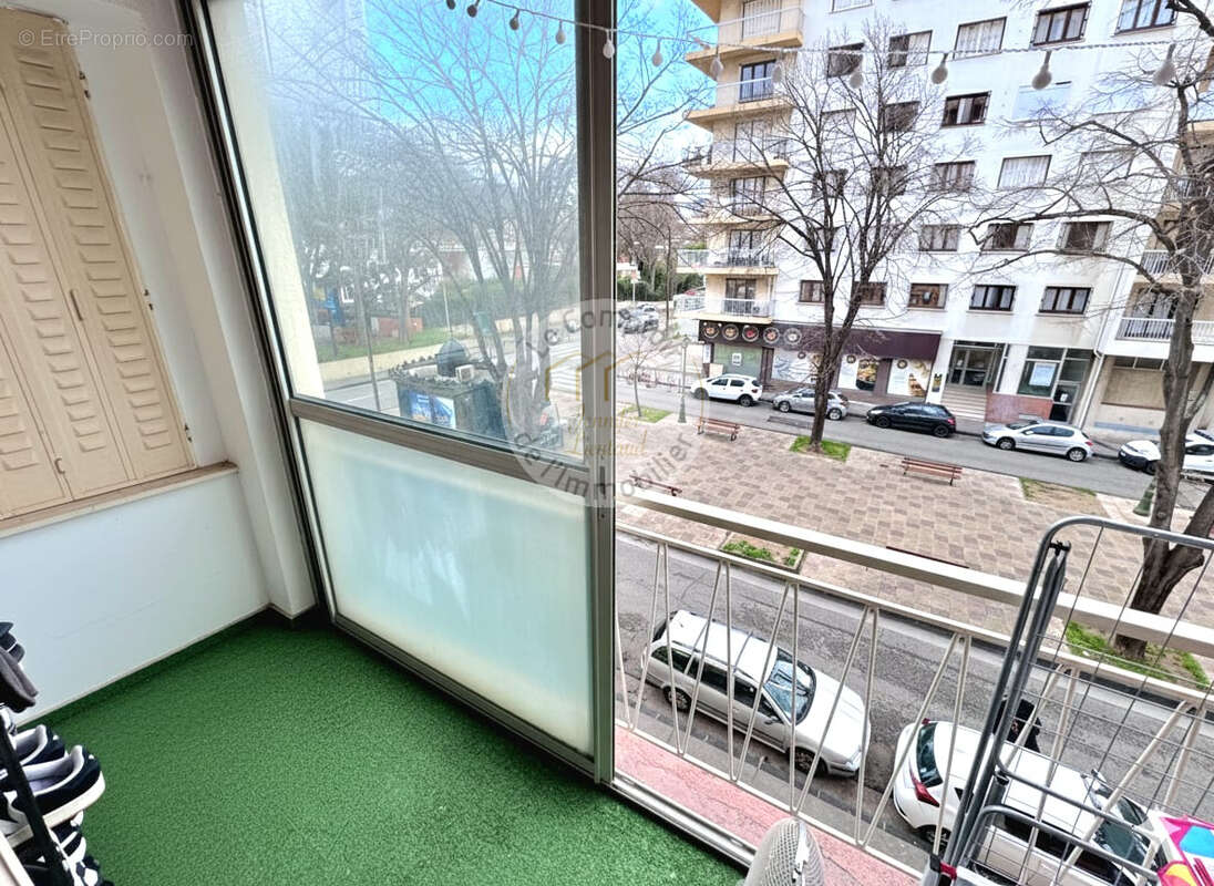 Appartement à MARSEILLE-9E