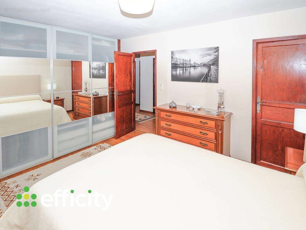 Maison à MACHILLY
