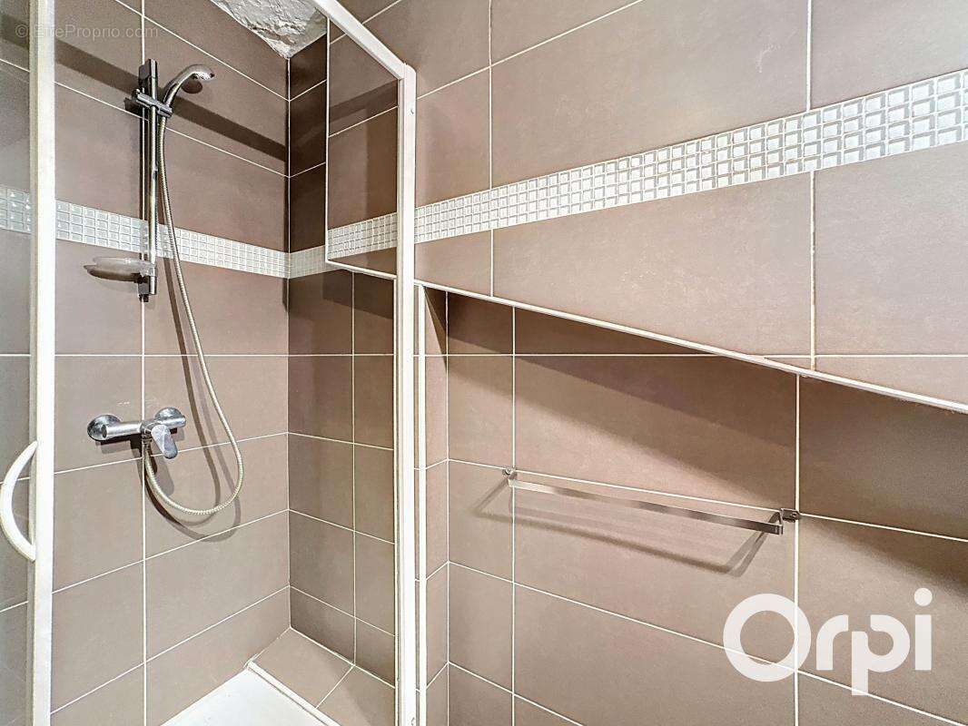 Appartement à LA COLLE-SUR-LOUP