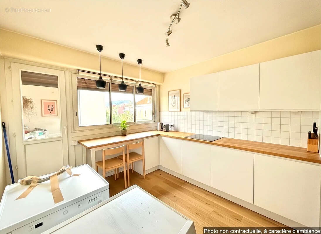 Appartement à HYERES