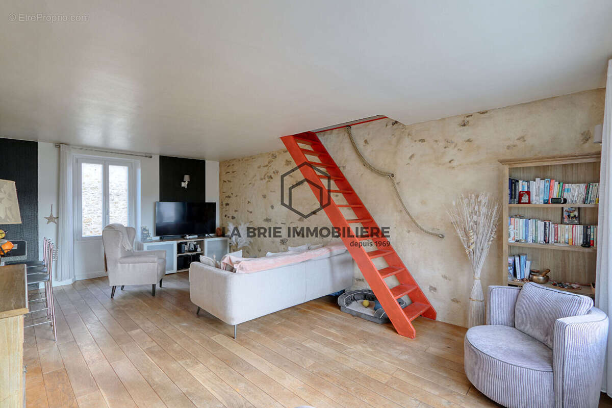 Appartement à MAROLLES-EN-BRIE