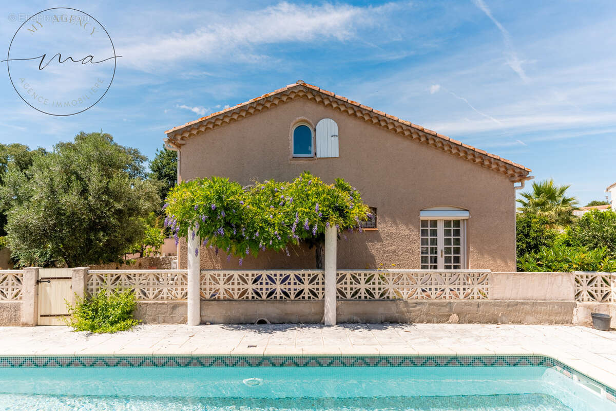 Lignan-sur-Orb   Maison de caractère 215 m2, 5 chambres, piscine, terrain 983 m2 - photo 12