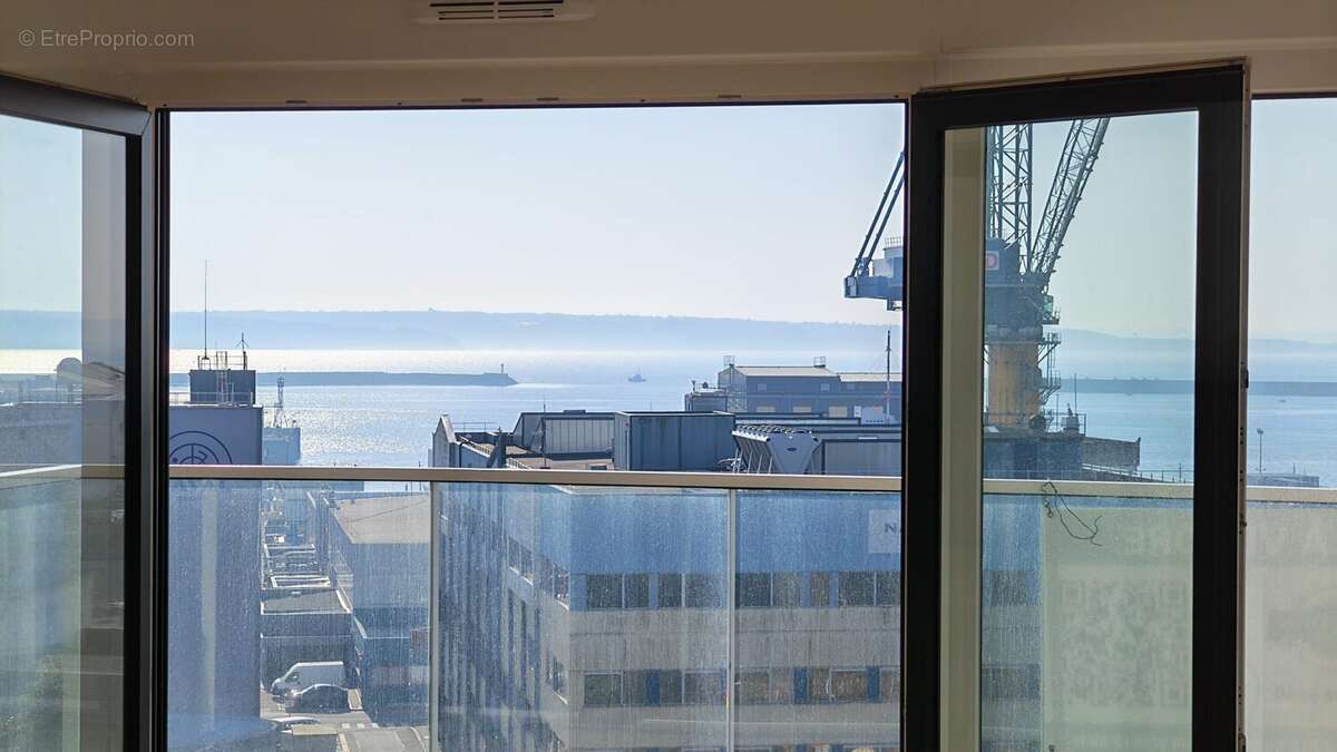 Appartement 72 m² à Brest  - photo 2