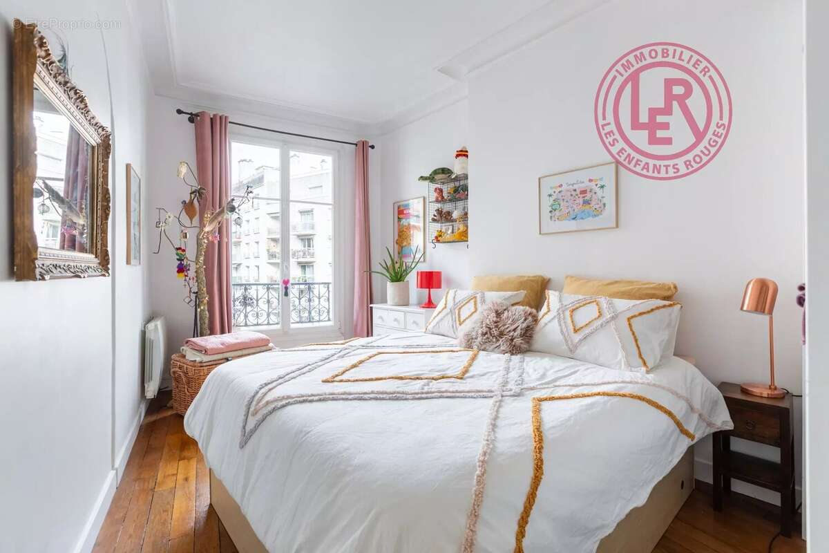 Appartement à PARIS-11E