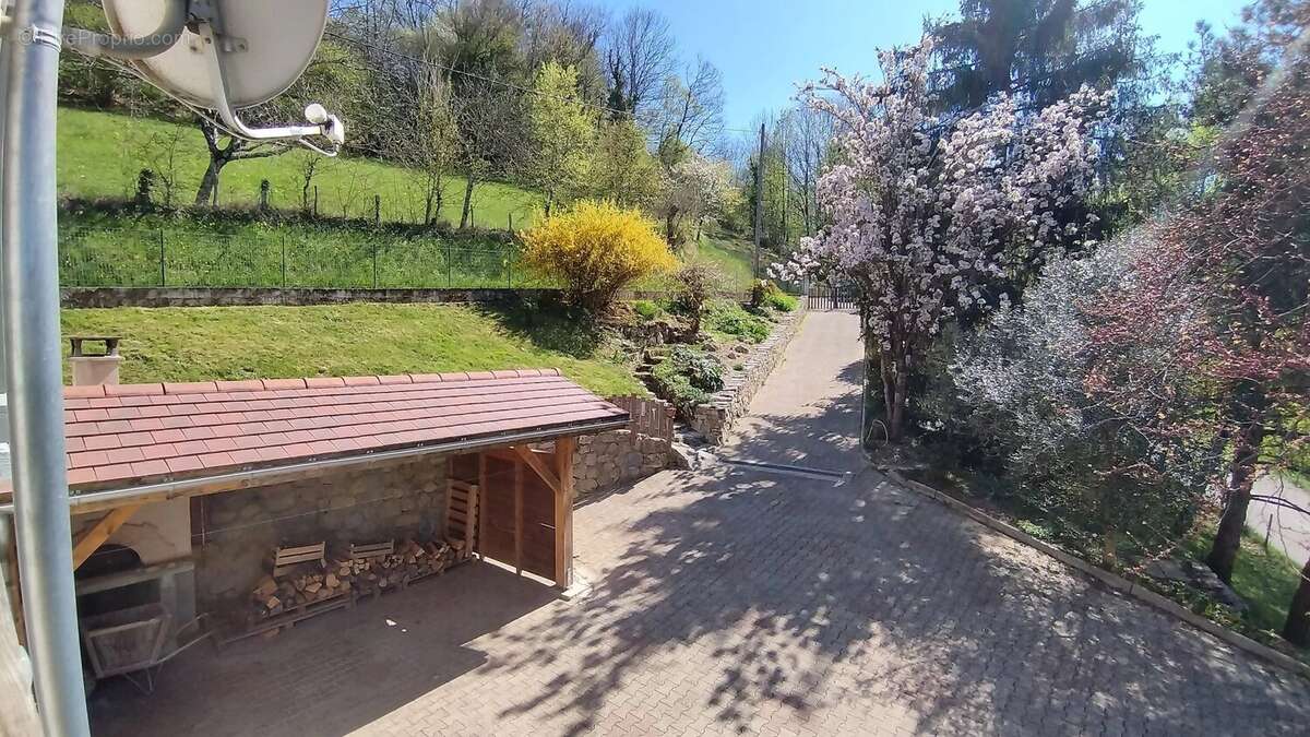 Maison à SAINT-PIERRE-DE-CHERENNES