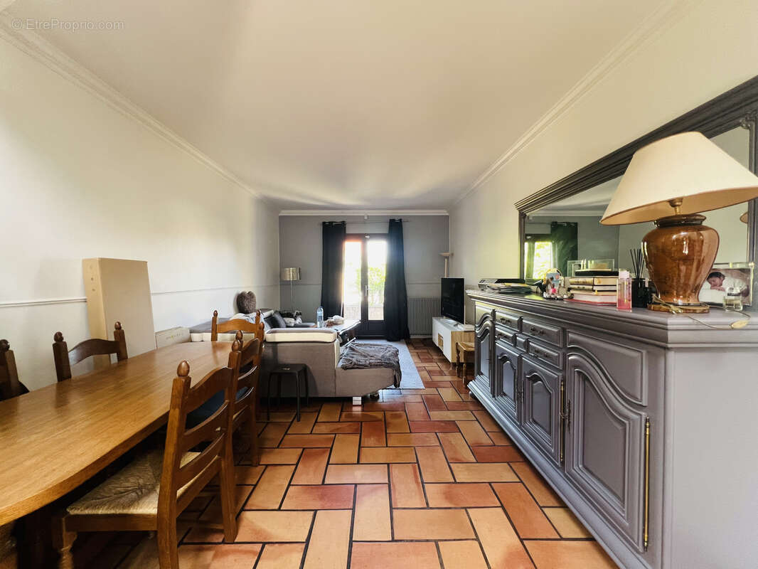 Maison à SARTROUVILLE