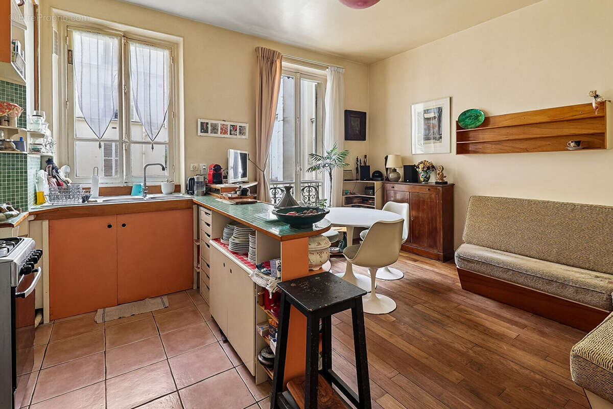 Appartement à PARIS-5E