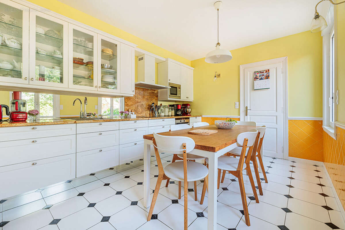 Maison à SAINT-ORENS-DE-GAMEVILLE