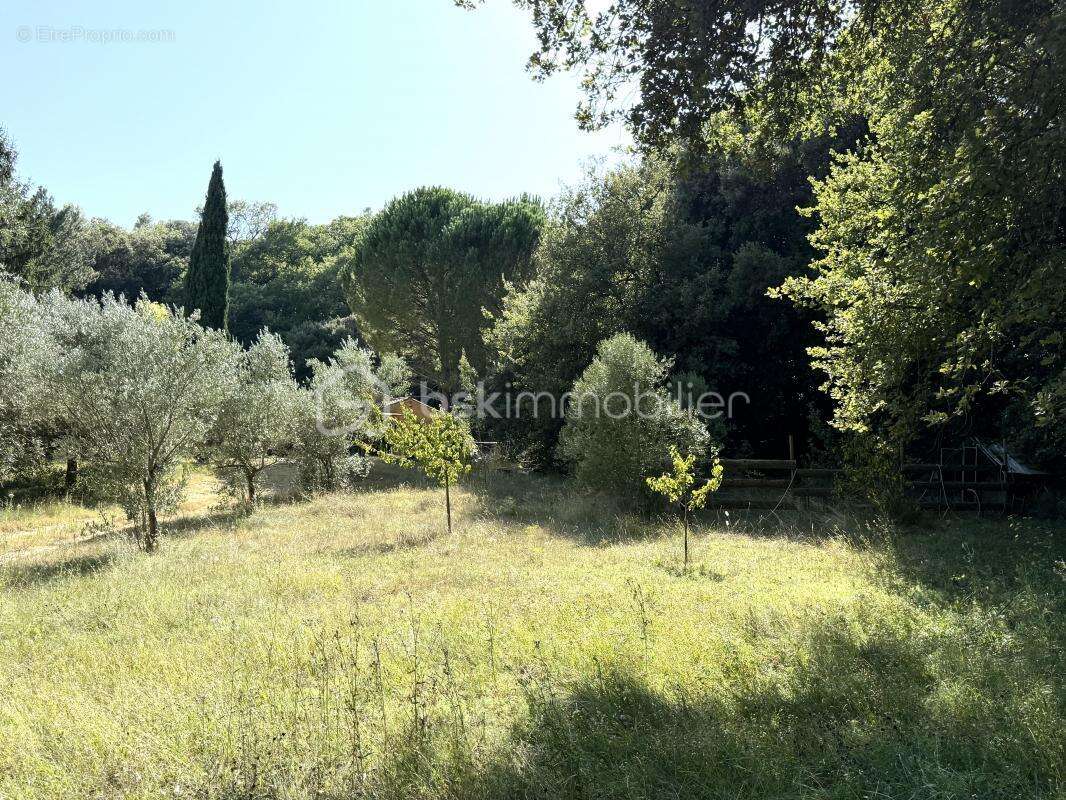 Maison à LA ROQUE-SUR-CEZE