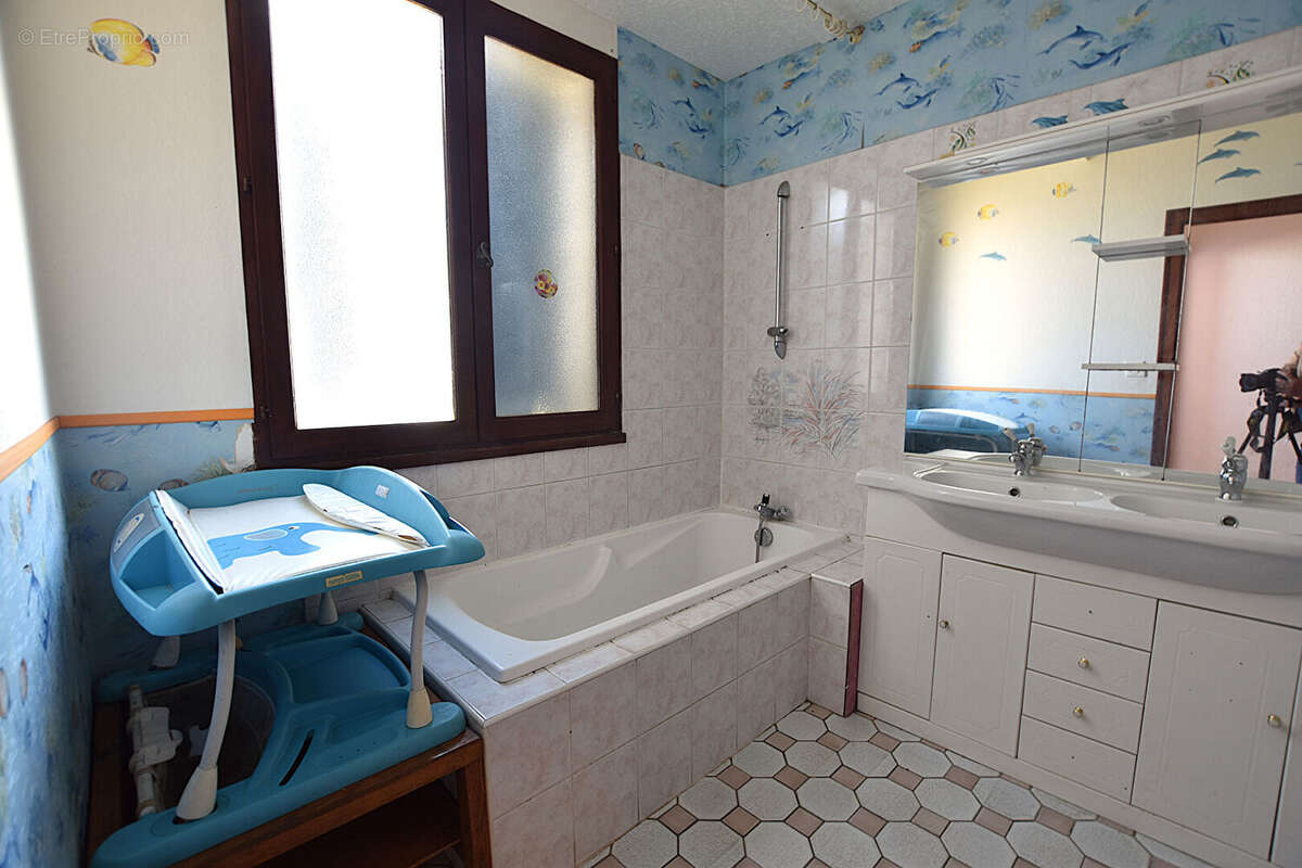 Maison coup de coeur, calme et verdure assurés ! - photo 9