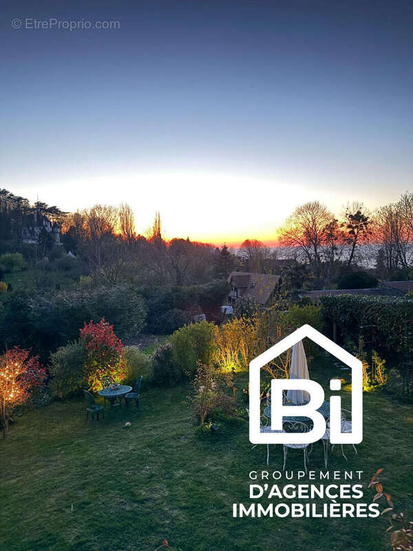 Maison à TROUVILLE-SUR-MER