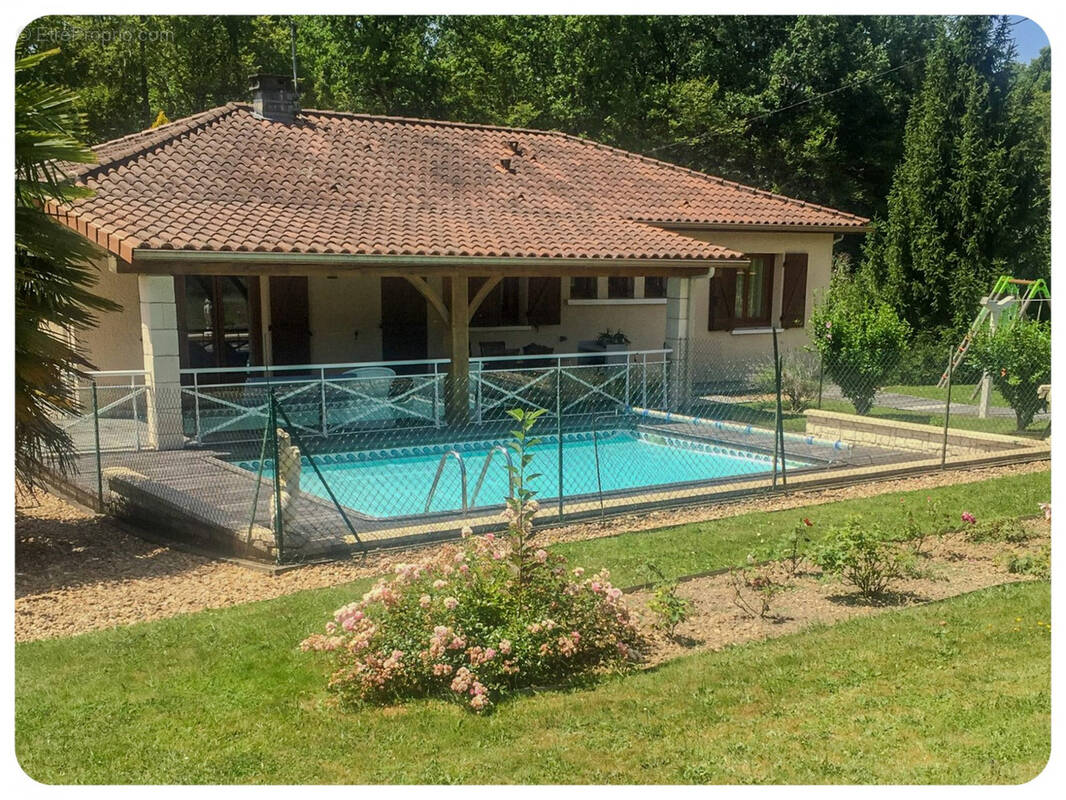 Maison à TRELISSAC