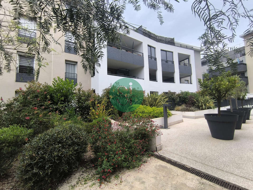 Appartement à SIX-FOURS-LES-PLAGES