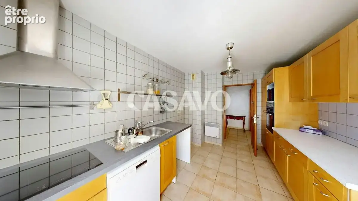 Vente Appartement 5 pièces de 114m² - 13006 Marseille - photo 12