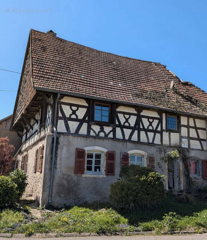 Maison historique de 1704 à réhabiliter - 196m2 - photo 2