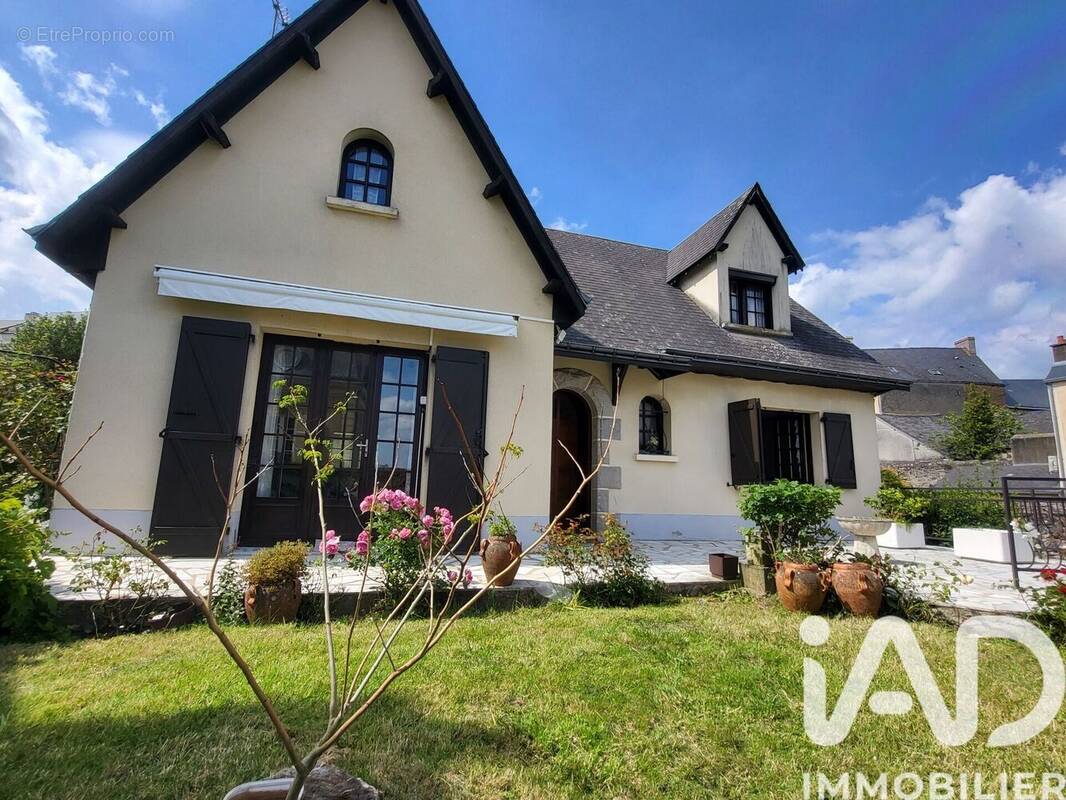 Photo 1 - Maison à SILLE-LE-GUILLAUME