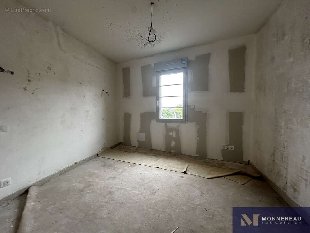 Maison à BAIGNES-SAINTE-RADEGONDE