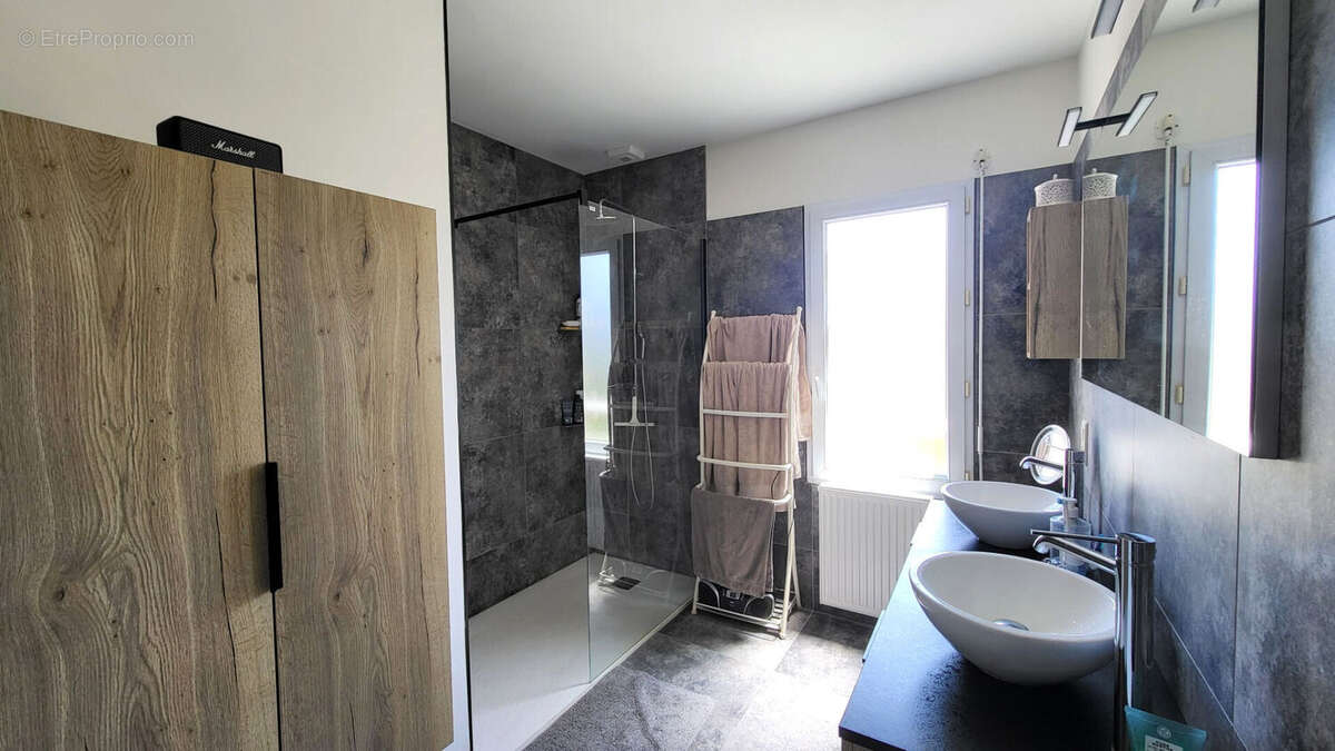 Maison 147m2 - Proche Bourg ST ANDRE DES EAUX - photo 11