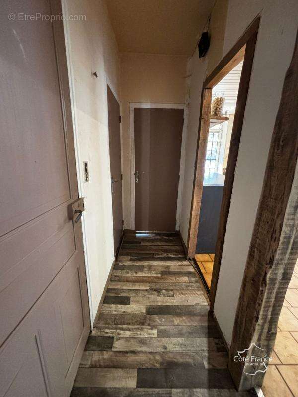 Maison à BAGNAC-SUR-CELE