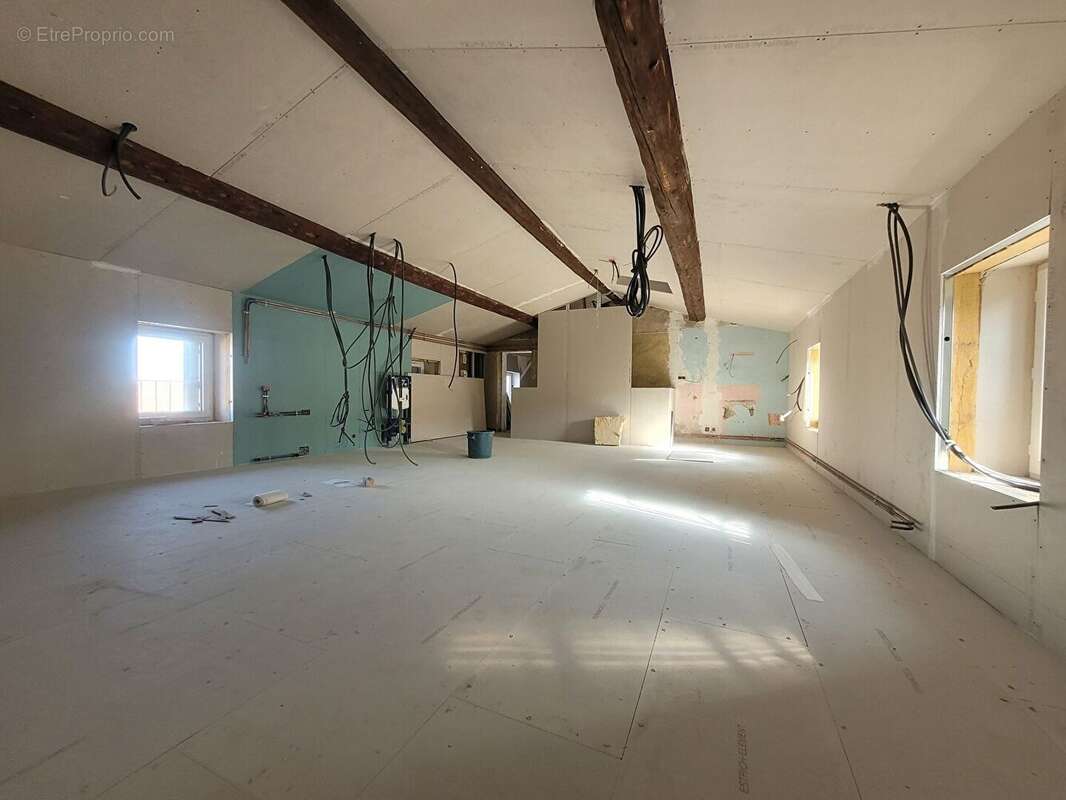 Appartement à AUBIERE