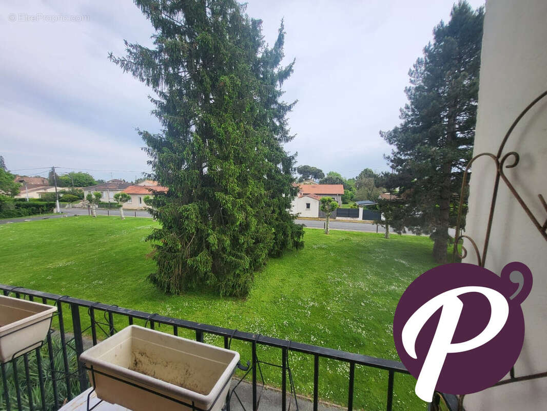 Appartement 75 m² à Bergerac  - photo 4