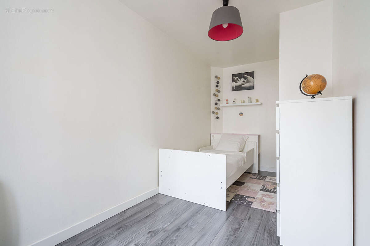 Appartement à LEVALLOIS-PERRET