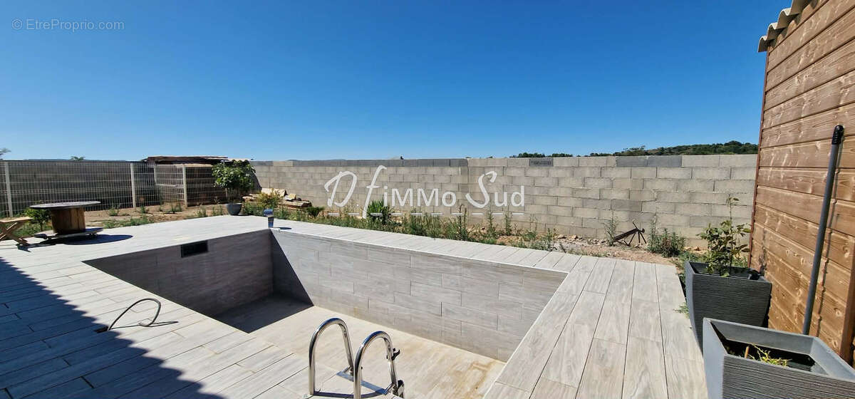 Maison à GINESTAS