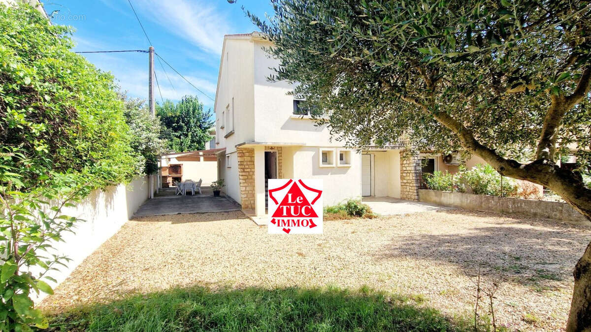 Maison à BAGNOLS-SUR-CEZE