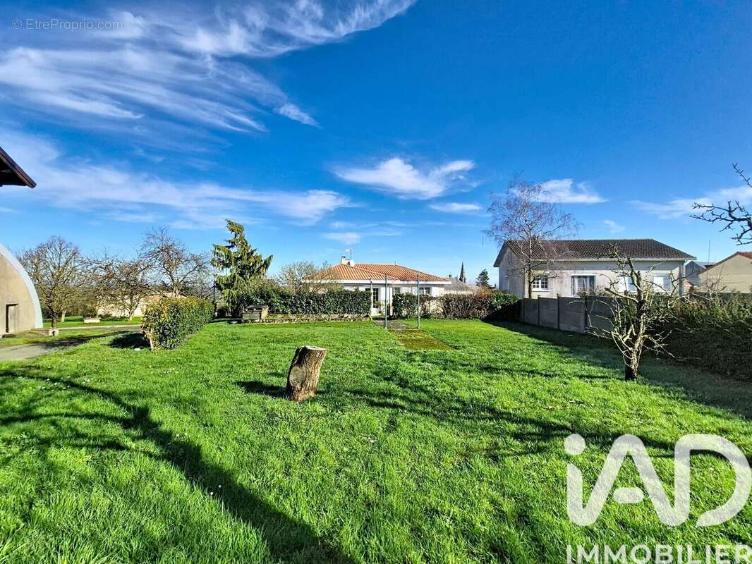 Photo 3 - Maison à CERNUSSON