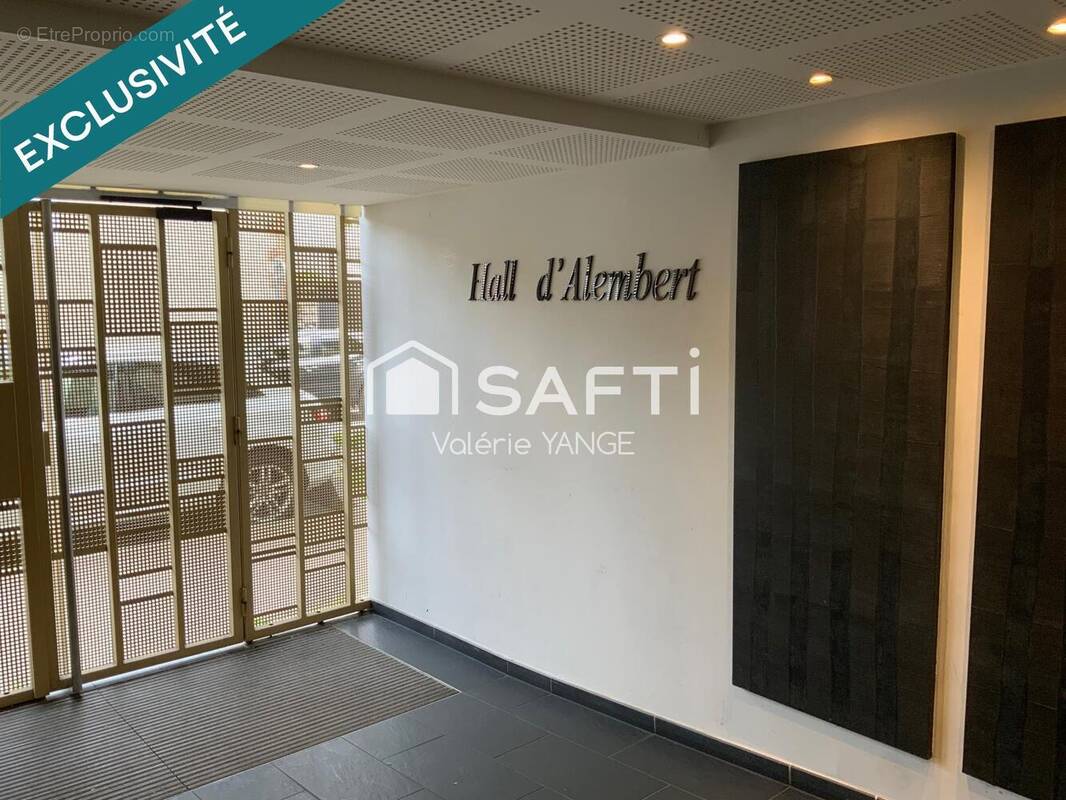 Photo 1 - Appartement à NANTERRE