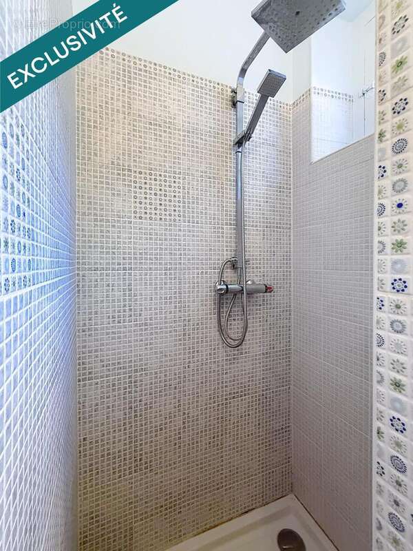 Photo 8 - Appartement à PARIS-18E