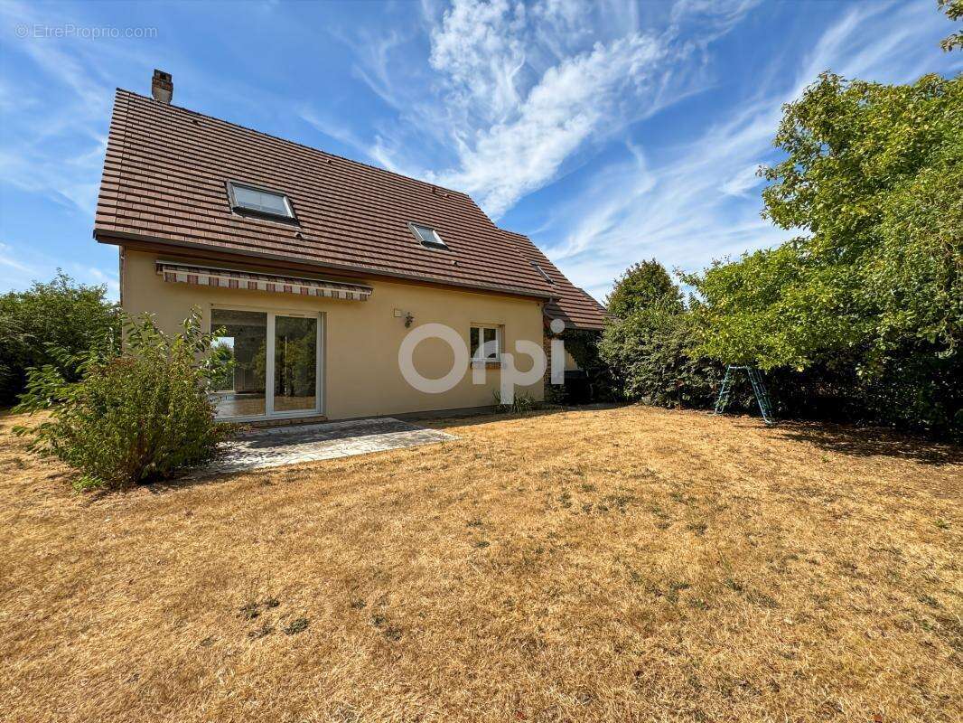 Maison familiale dans le secteur recherché de Saint Michel à Evreux - photo 18