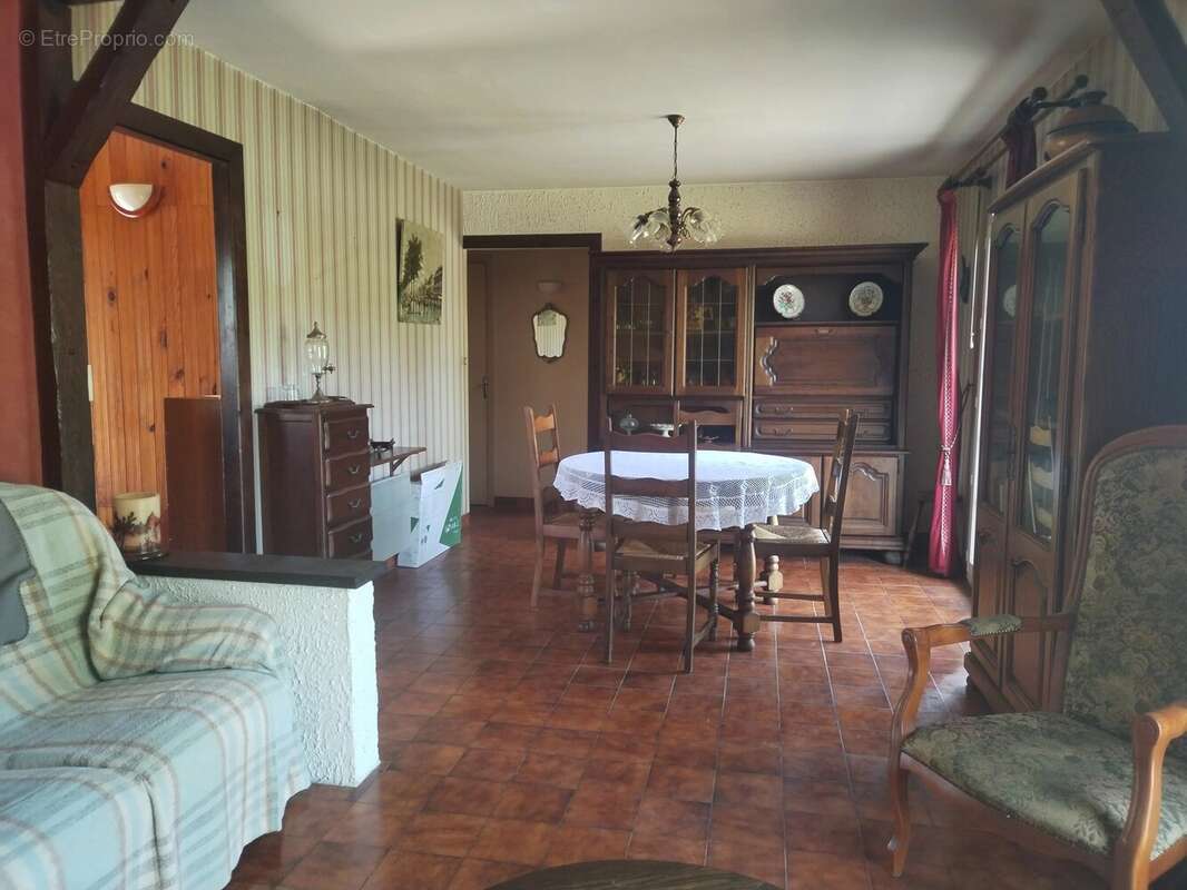 Maison à COURTENAY