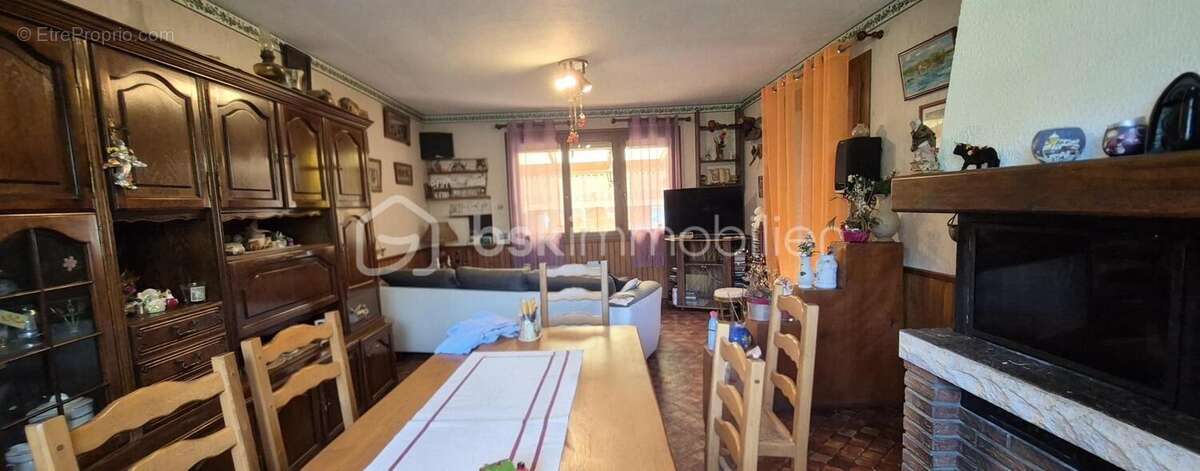 Maison avec un Grand Terrain et beau potentiel - photo 2